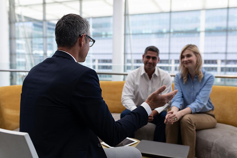 NRI investor meeting with an advisor